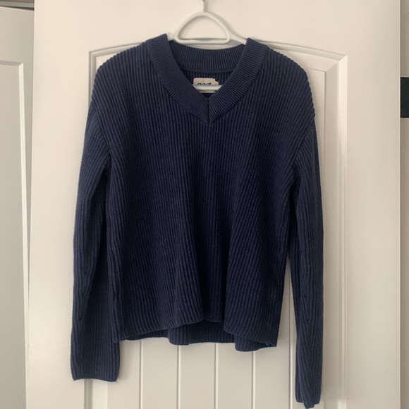 PACT Navy Heather V-Neck Sweater - Picture 2 of 9